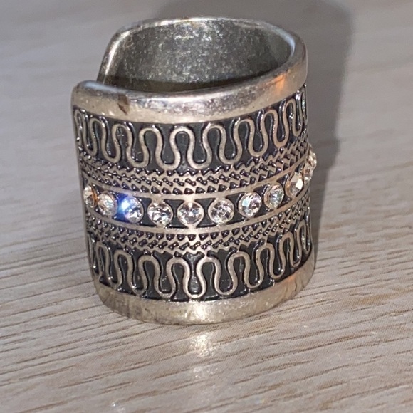 ❌SOLD❌Express Sparkle Cigar Band Wide Crystal Bohemian Stainless Steel Ring - Picture 10 of 14